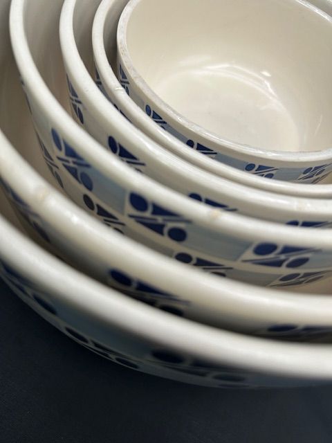 *Imperfect* 6 Vintage Annaburg Nesting Bowls