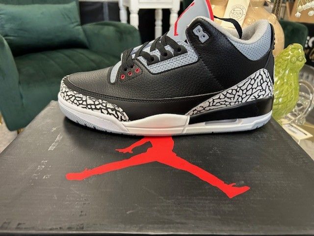 *Imitation* Jordan 3 Retro OG Black Cement, Size 10