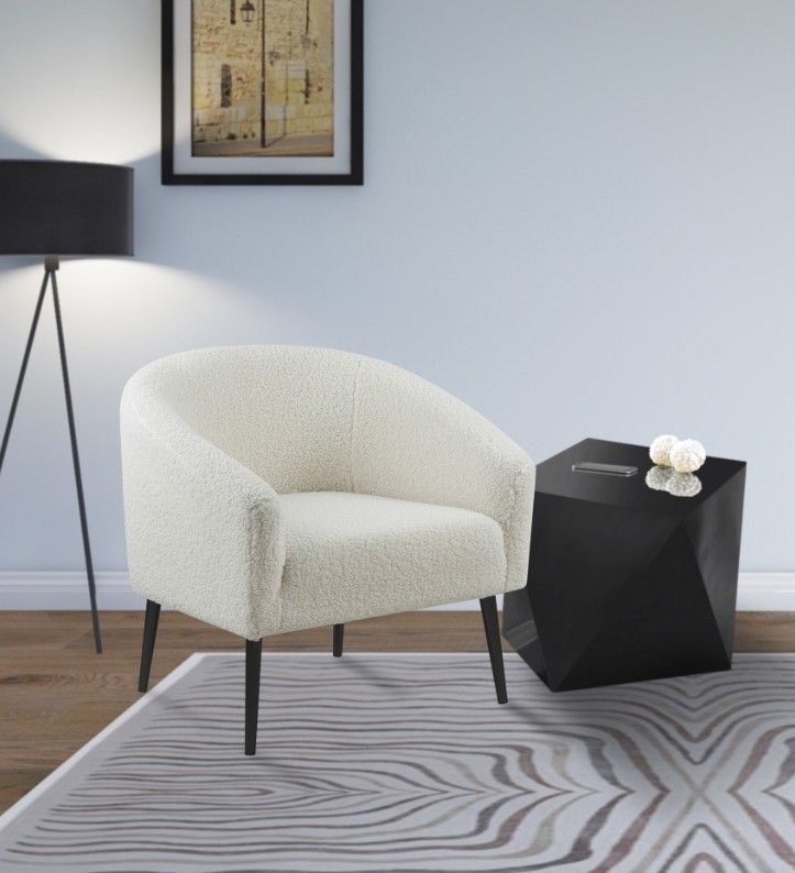 *Imperfect* Meridian Furniture Barlow Accent Chair