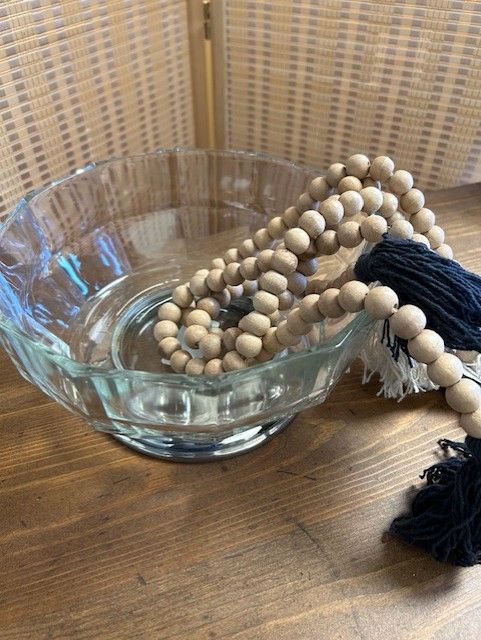 Vintage 9&quot; Serving Bowl w/ Silver Base