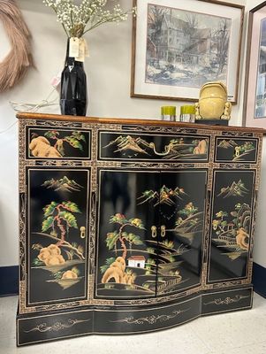 *Imperfect* Oriental Furniture Black Lacquer Curved Sideboard