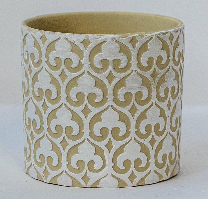 Hanson Road Fleur-de-Lys Flower Pot