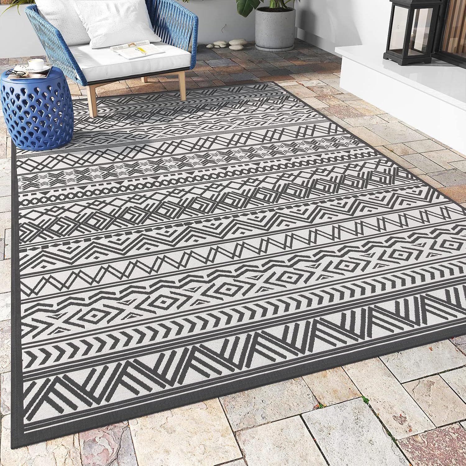 MontVoo 9&#39;x12&#39; Flatweave Textured Outdoor Patio Rug