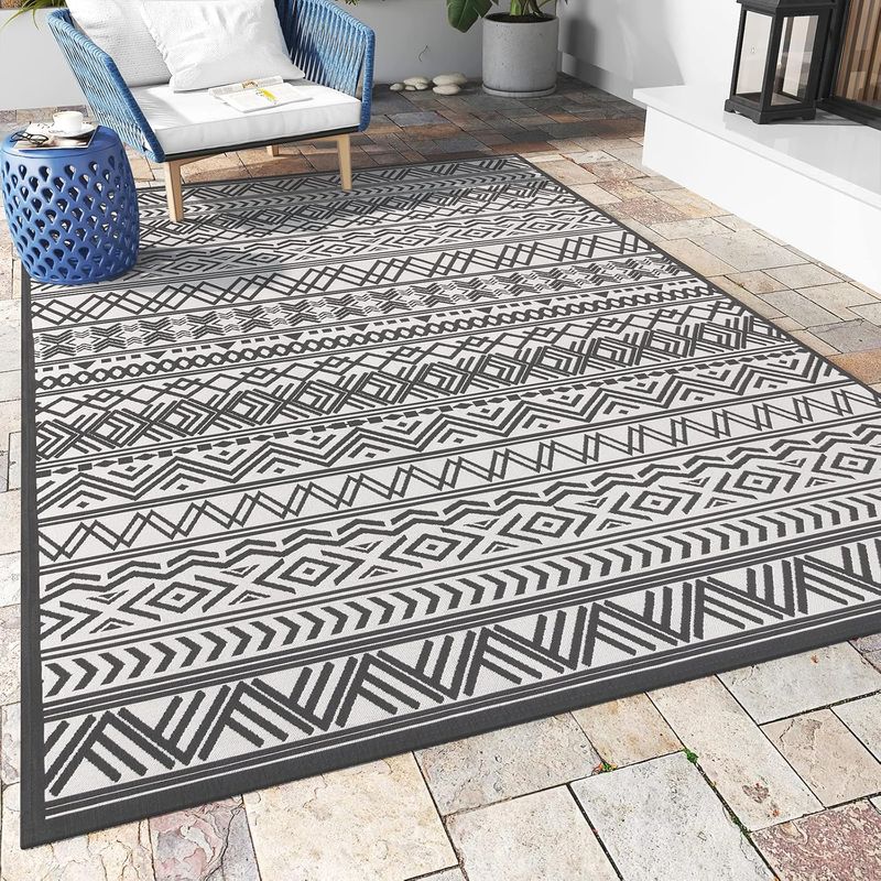 MontVoo 8&#39;x10&#39; Flatweave Textured Outdoor Patio Rug