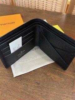 *Imitation* LV Monogram Men's Wallet
