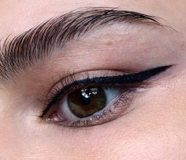 ISAMAYA  Micro Eye Liner- Precision Liquid Eye Liner;  Ink