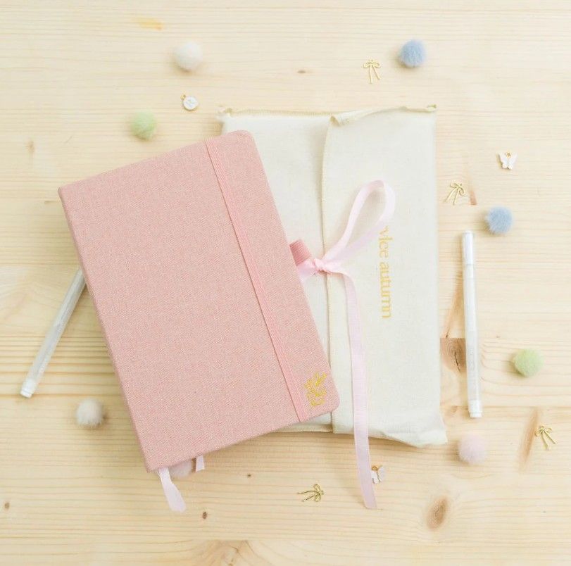 Petal Pre-Made Bullet-Journal