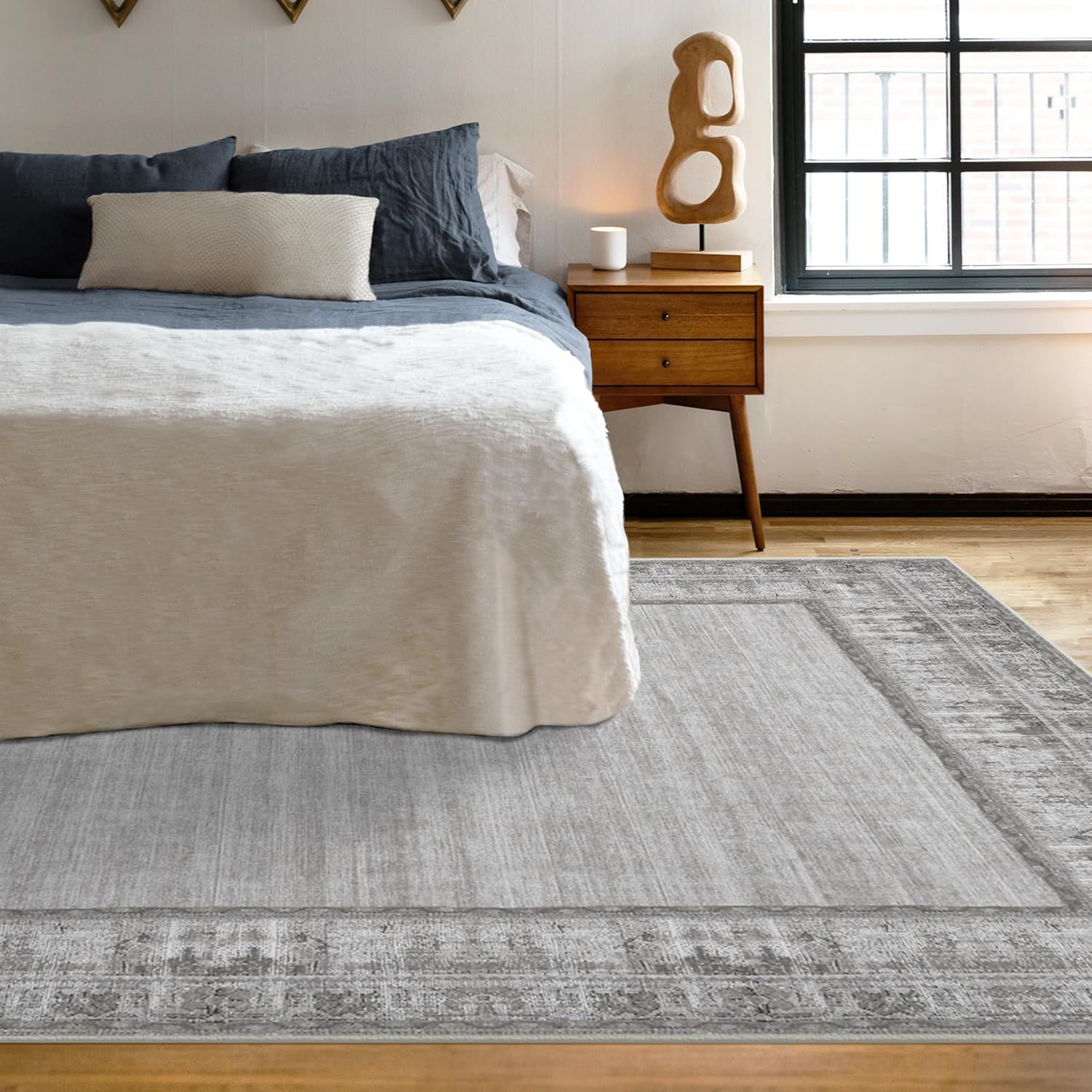 RUGGABLE 8'x10' Zinnia Grey Area Rug