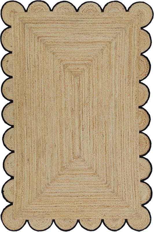 Weaving Village Scalloped Natural Jute Area Rug, Black Trim, 4'x6'