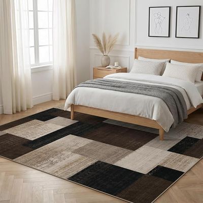 Hroza 8'x10' Modern Geometric Area Rug