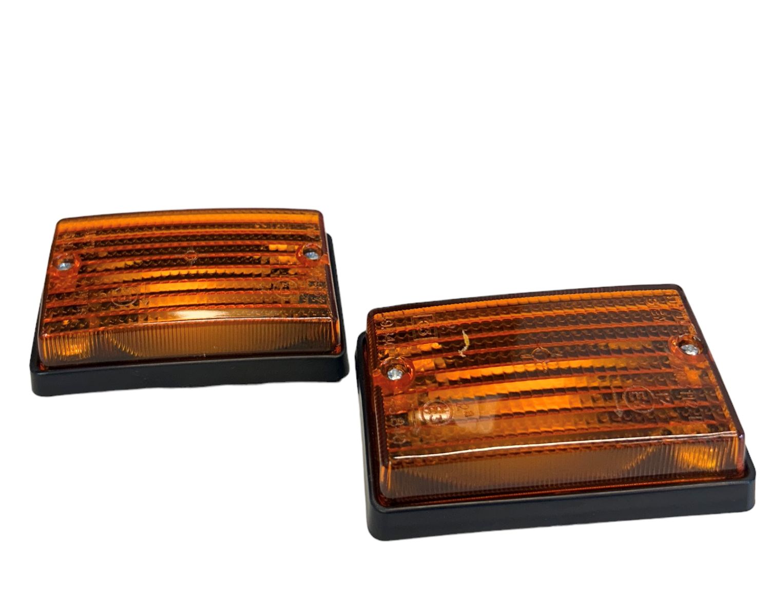 Pair of original rear indicators complete with gaskets