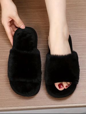 Women&#39;s Fluffy Plush Slippers