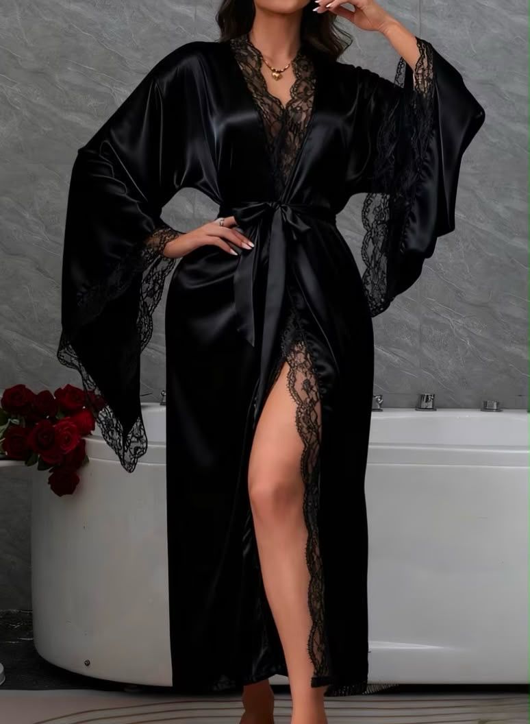 Lace Trim Robe