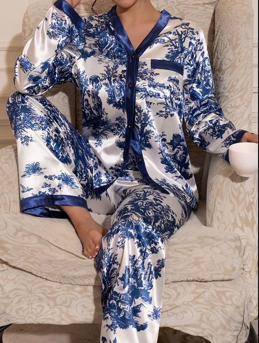 Fine China Pajamas Set