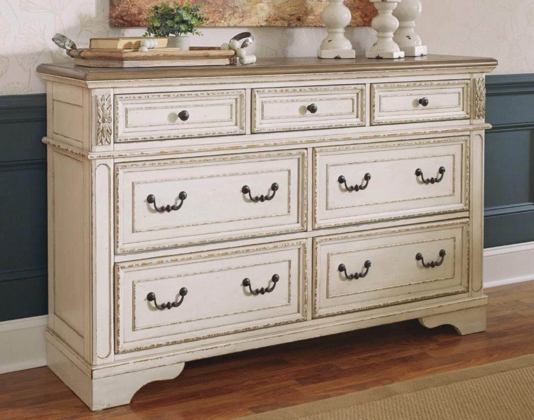 Ashley Realyn Dresser With 7 Drawers in Chipped White and Brown