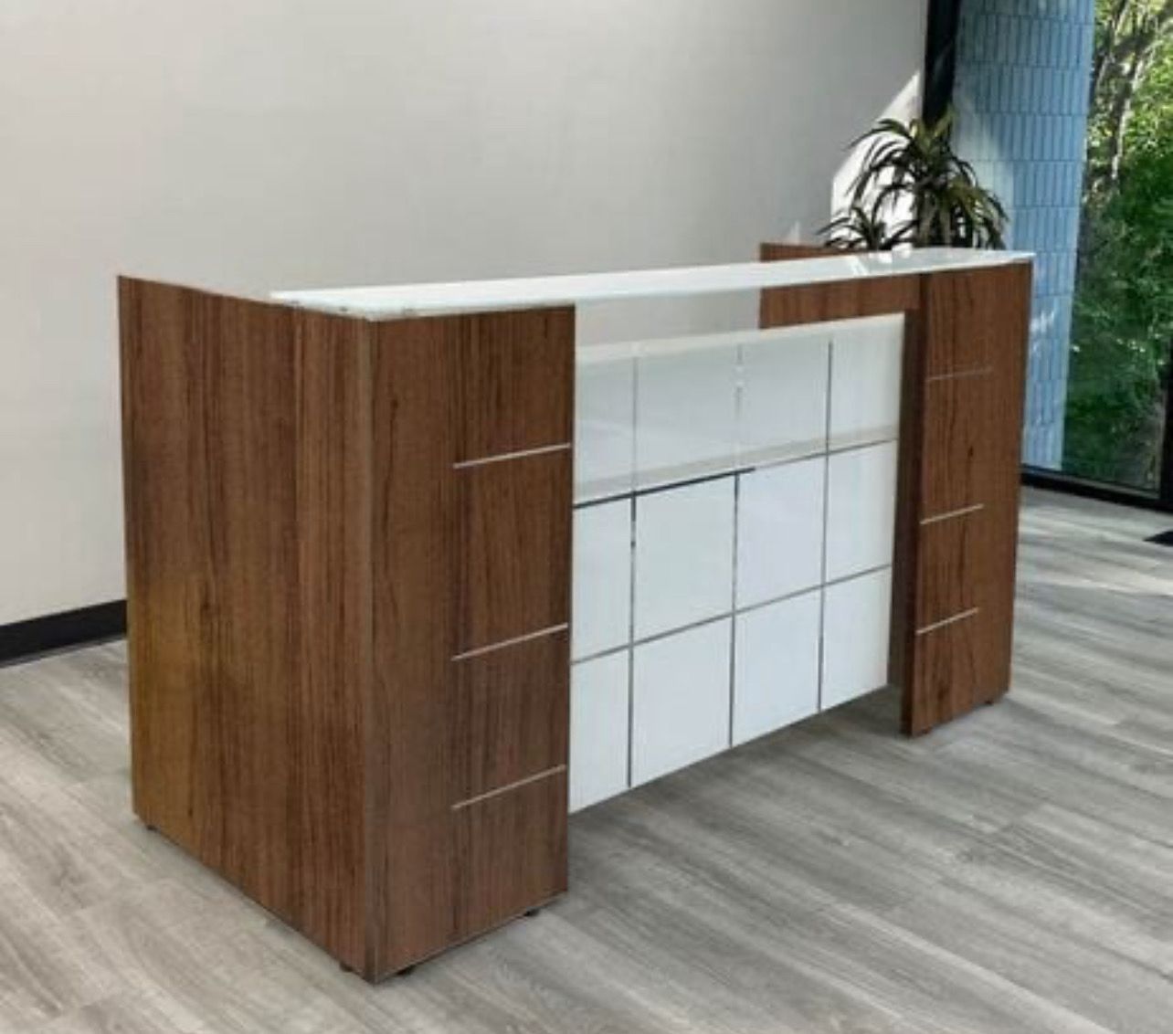 Commercial Receptionist Front Desk With Glass & Wood & Storage & Extra Desk Commercial Receptionist Front Desk With Glass & Wood & Storage & Extra Desk