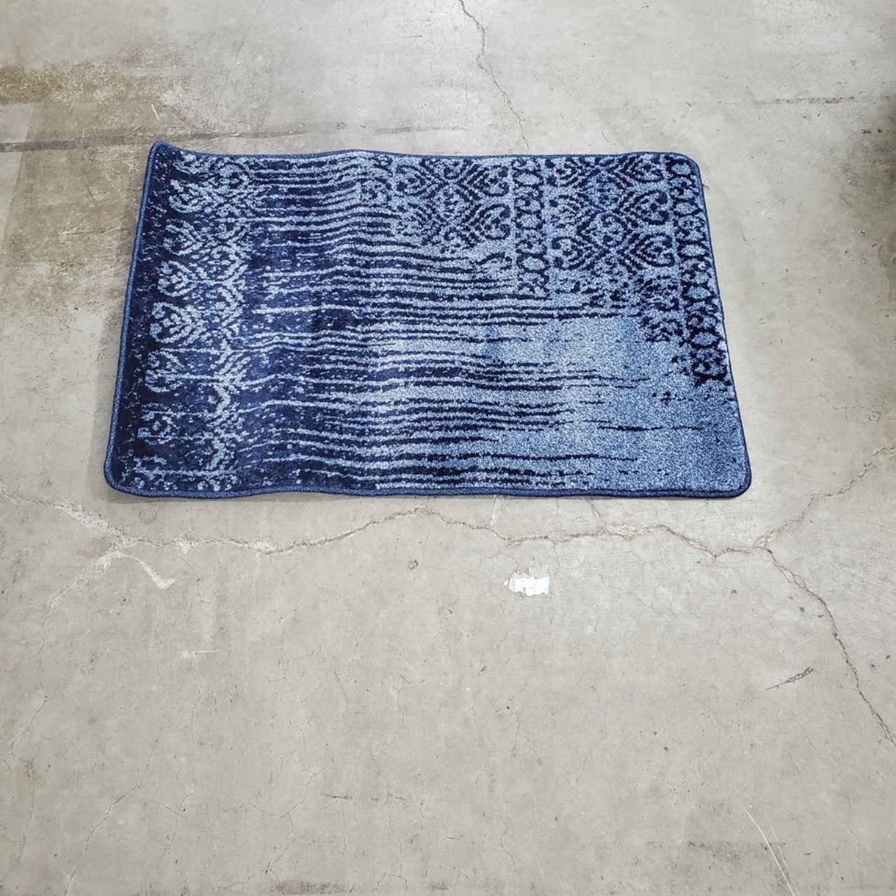 Area Rug 2' x 3' Angelica Rug for entry bathroom kitchen