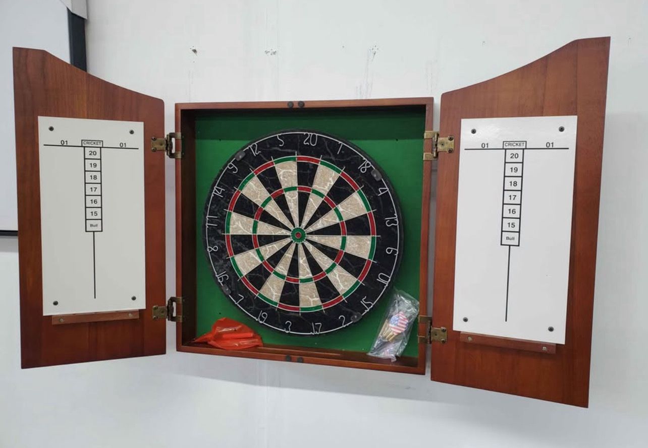 dartboard cabinet pub-style solid poplar wood