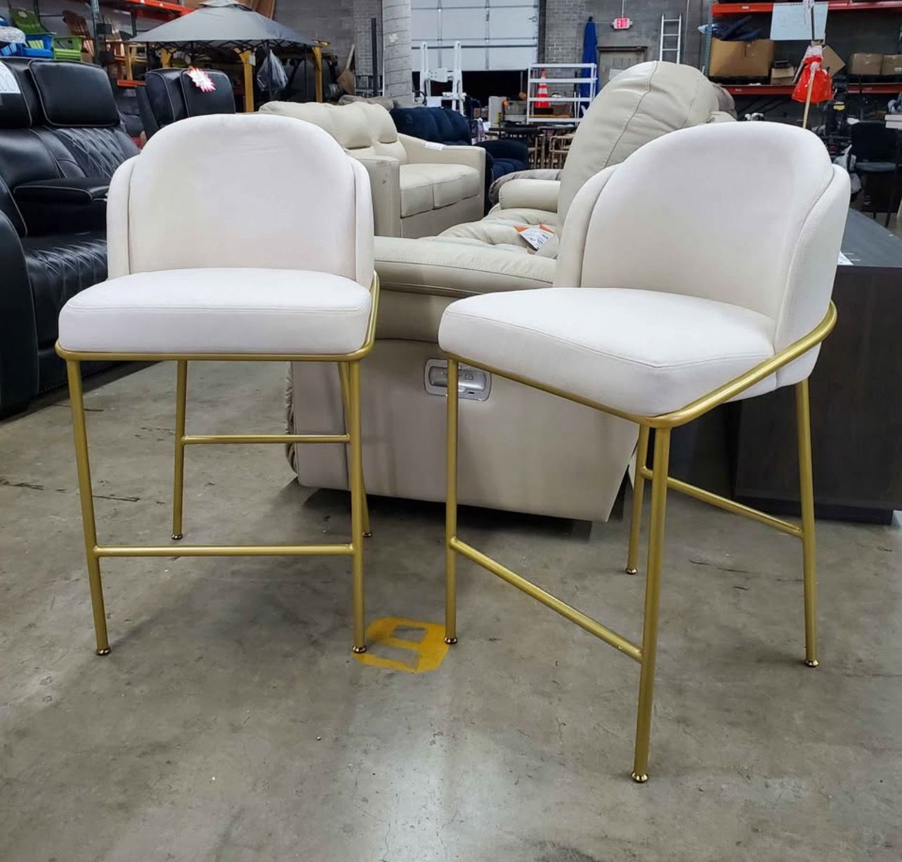 2 Counter-Height Stool Modern Rove Concepts Solana Modern Felt - Beige