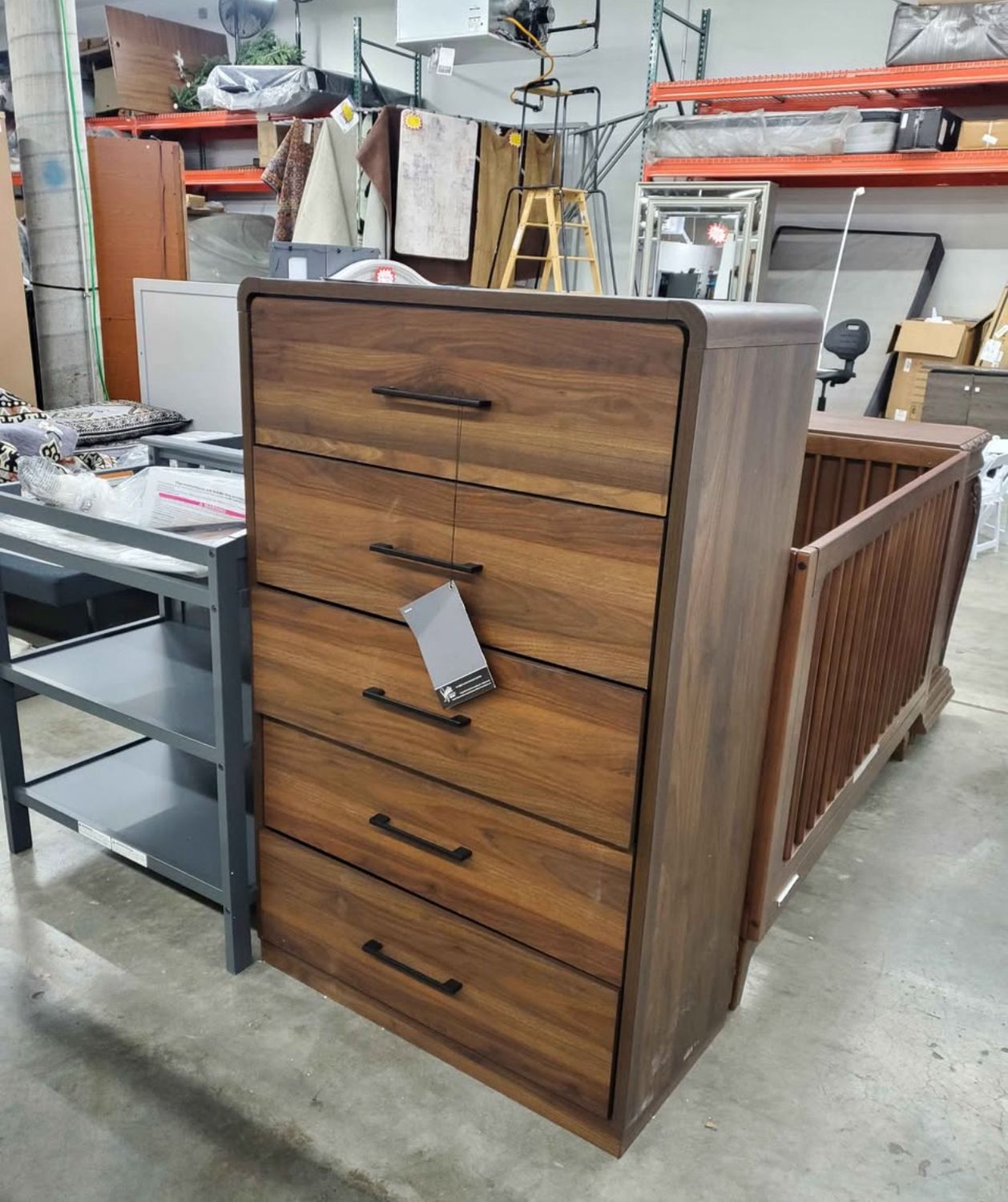 Bedroom Hollinaze Walnut Brown 5 Drawer Chest  Signature Design by Ashley