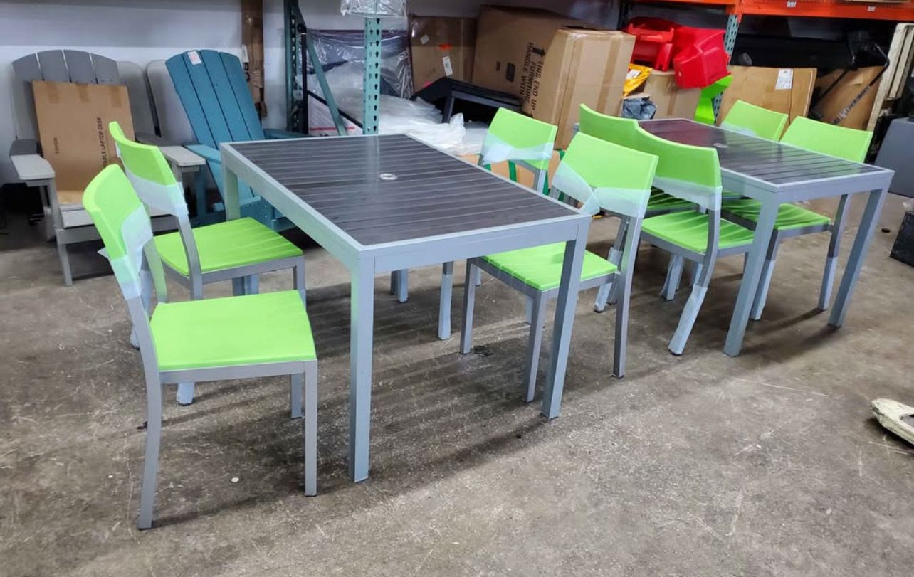 Aluminum Outdoor 5pc Dining Set Restaurant Grade 4 Chairs & Table w/umbrella hole