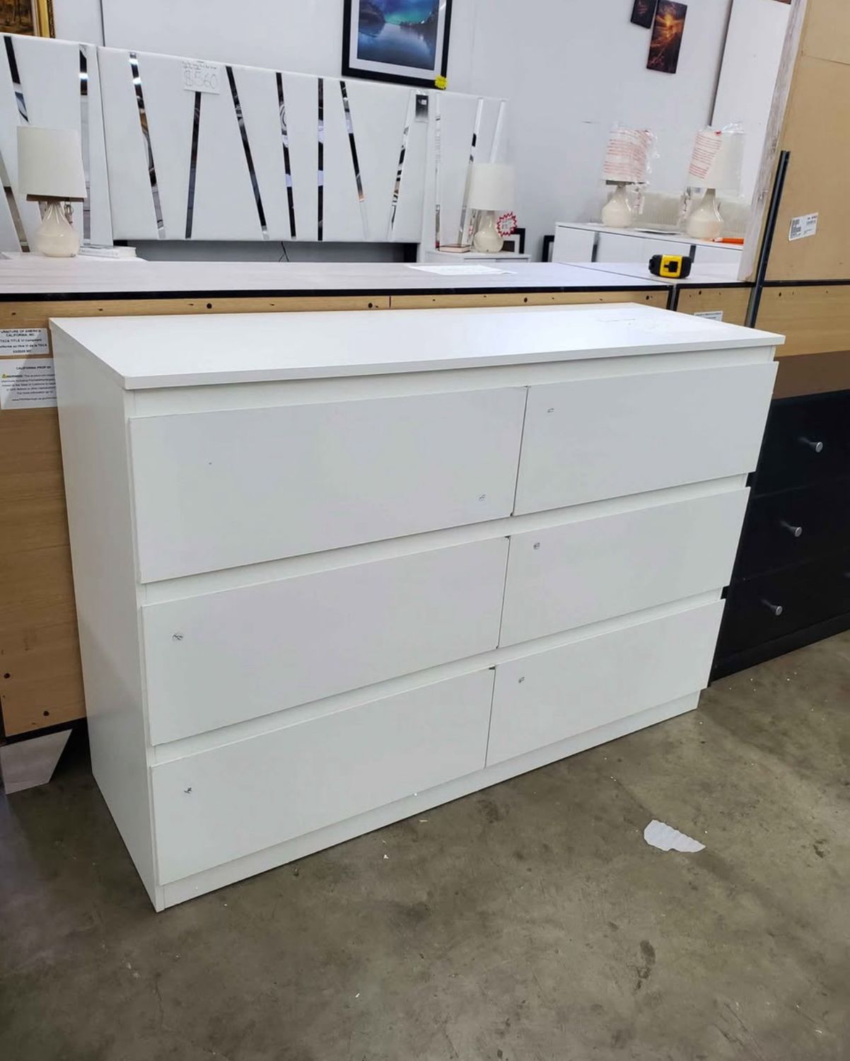 Modern 6 Drawer Dresser - Simply Chest of Drawers for Bedroom