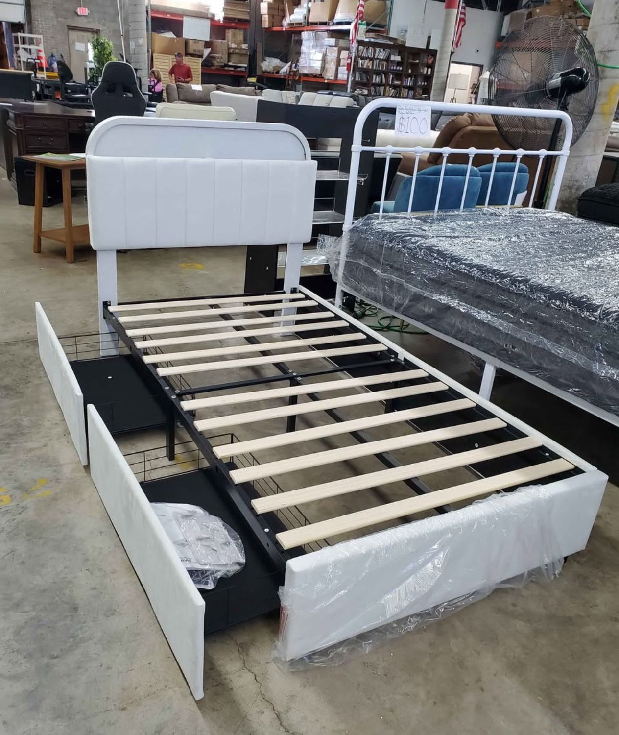 Twin size Upholstered Bed Frame with Storage Headboard & 2 Drawers