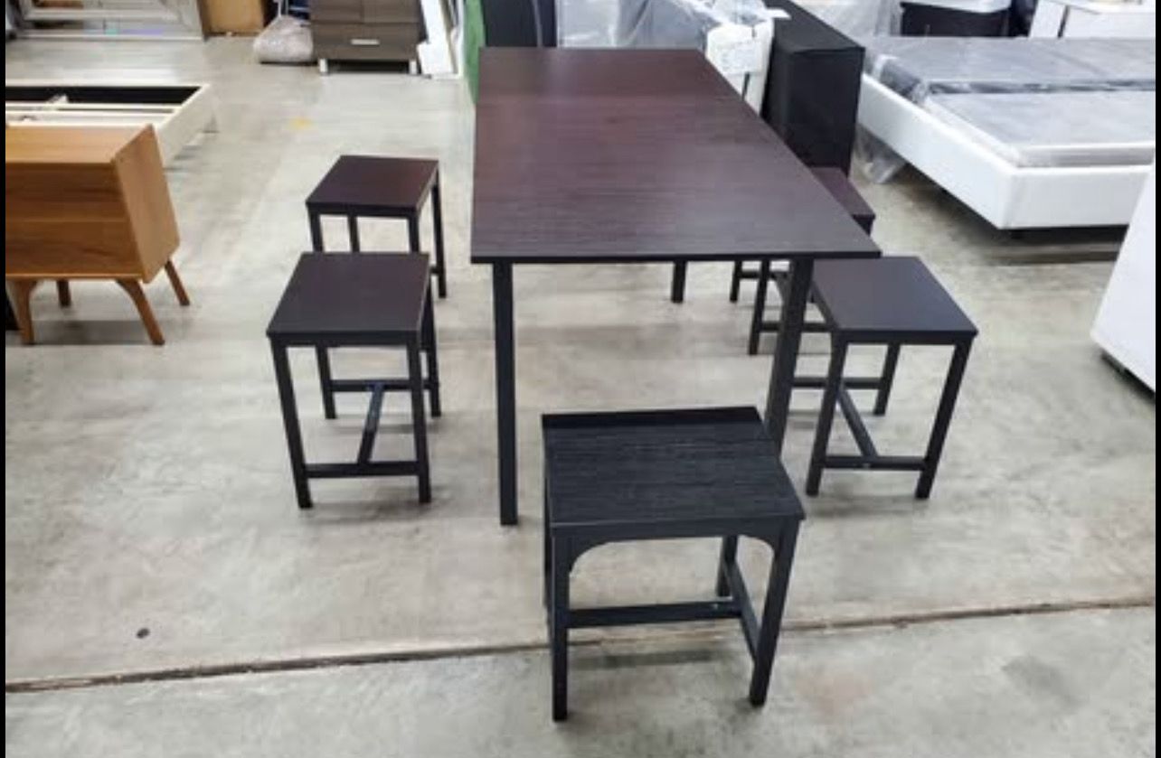 Modern 63" Dining Table Set 7-Piece Extendable  with 6 Stools,