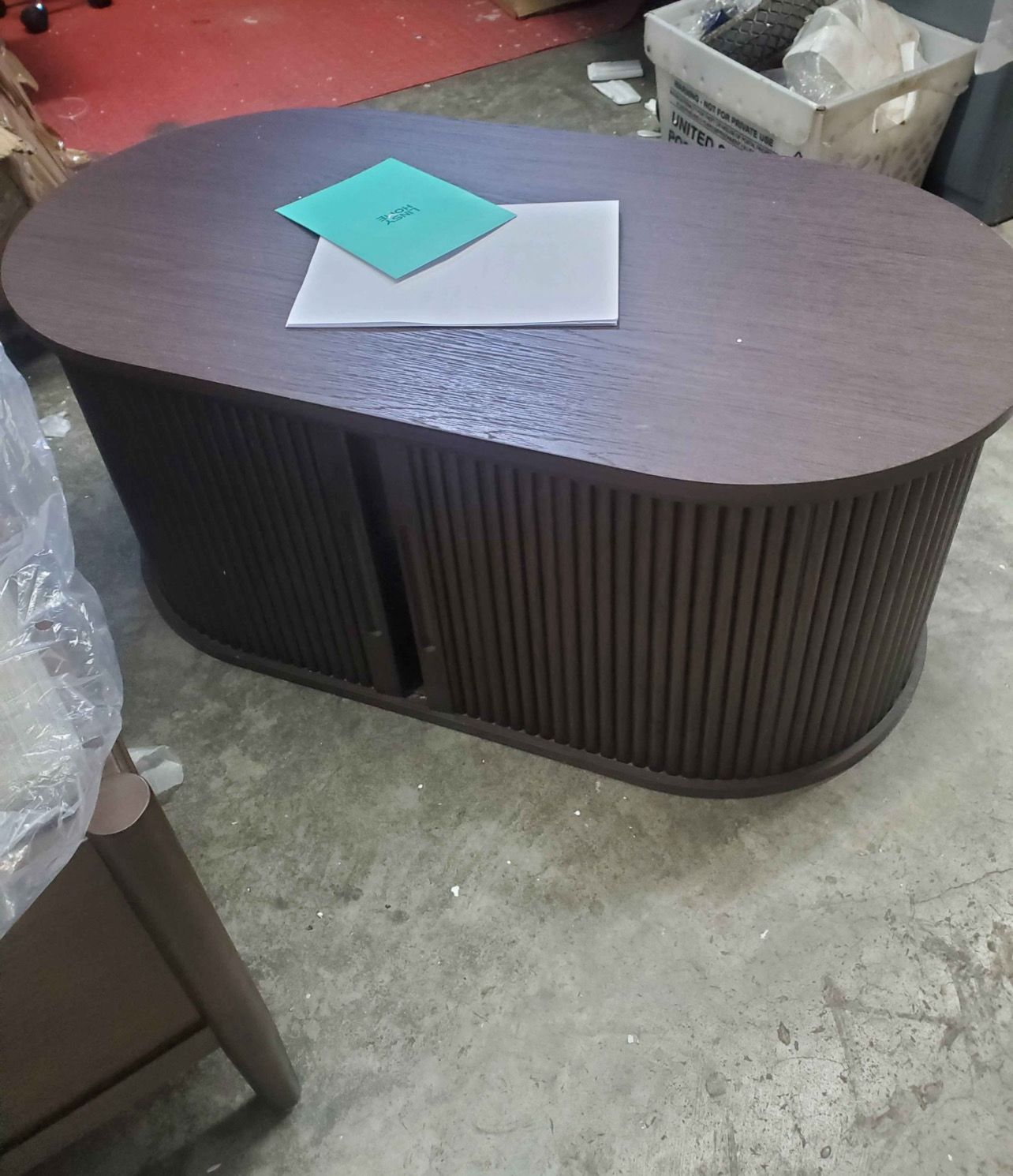 Oval Liftable Coffee Table