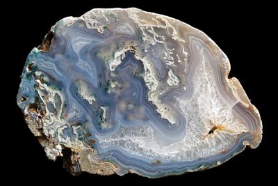 Fortification Moss Agate Slab with Green and White Moss and a Crystal Centre Fortification Moss Agate Slab with Green and White Moss and a Crystal Centre