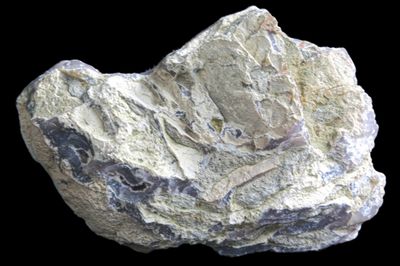 Multi Centred Creamy Moss Agate with two small Drusy Quartz Geodes (2.179 kg)
