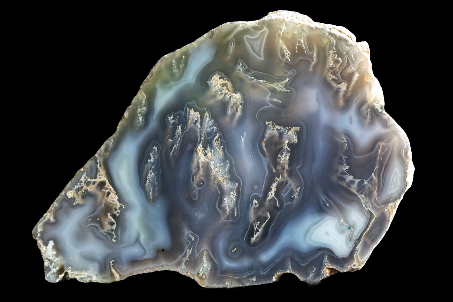 Multi Centred Fortification Moss Agate with Spider Webbing Moss.  Flawless Agate (no cracks or flaws) (2.083 kg)