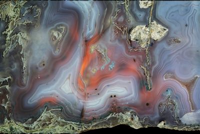 Large Moss Agate, Fortification centres.  Calcite inclusions (1.789 kg)