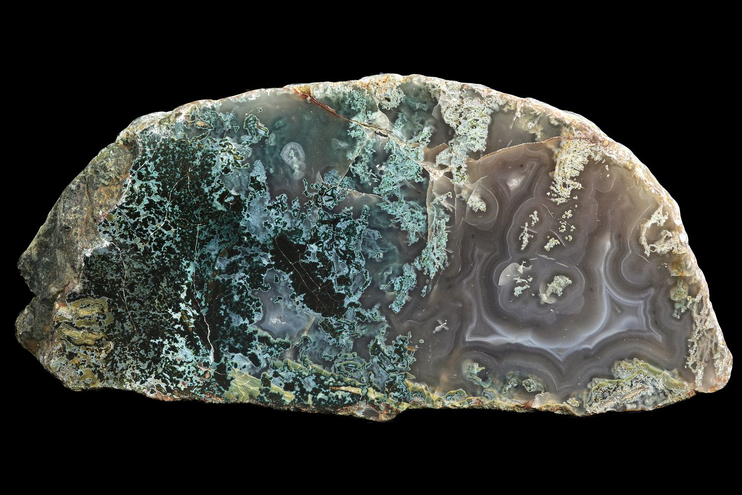 Moss Agate, Grey light Fortification Agate in one end (1.467 kg)
