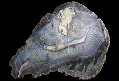 Heavy Fortification, bold lines, Mineral inclusions around the edge.