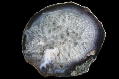 Large Fortification Agate, Crystal centre, Agate floater (2.6 kg) Large Fortification Agate, Crystal centre, Agate floater (2.6 kg)