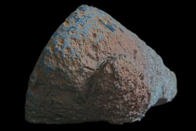 For Alex Brown - Fortification Agate with "sprites" of mineral inclusions.  Strong Parallax (when you tilt the agate the lines appear to move)