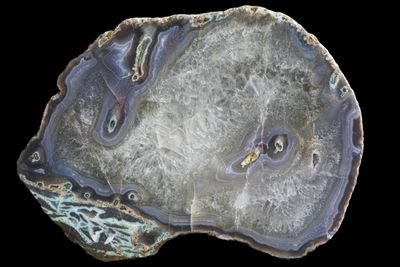 Agate with a bold Fortification edge and crystal centre (2.2 kg)