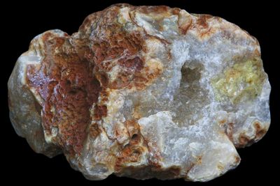 Multiple centred Agate, crystal centres, creamy coloured margin