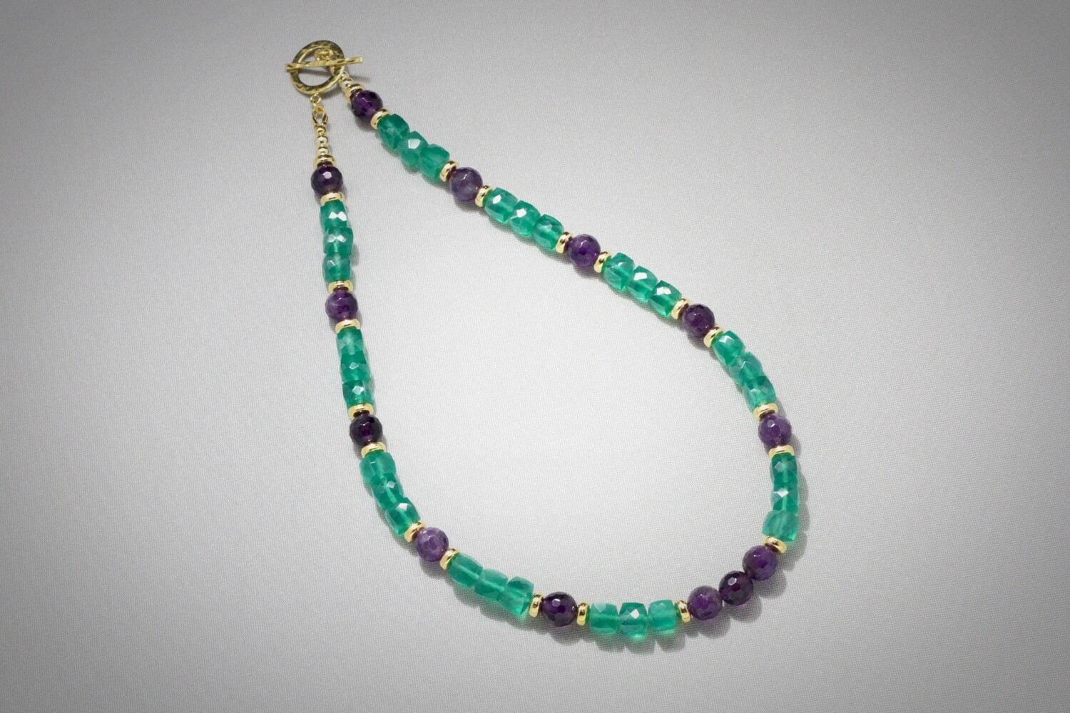 Green onyx faceted cubes, amethyst and gold necklace