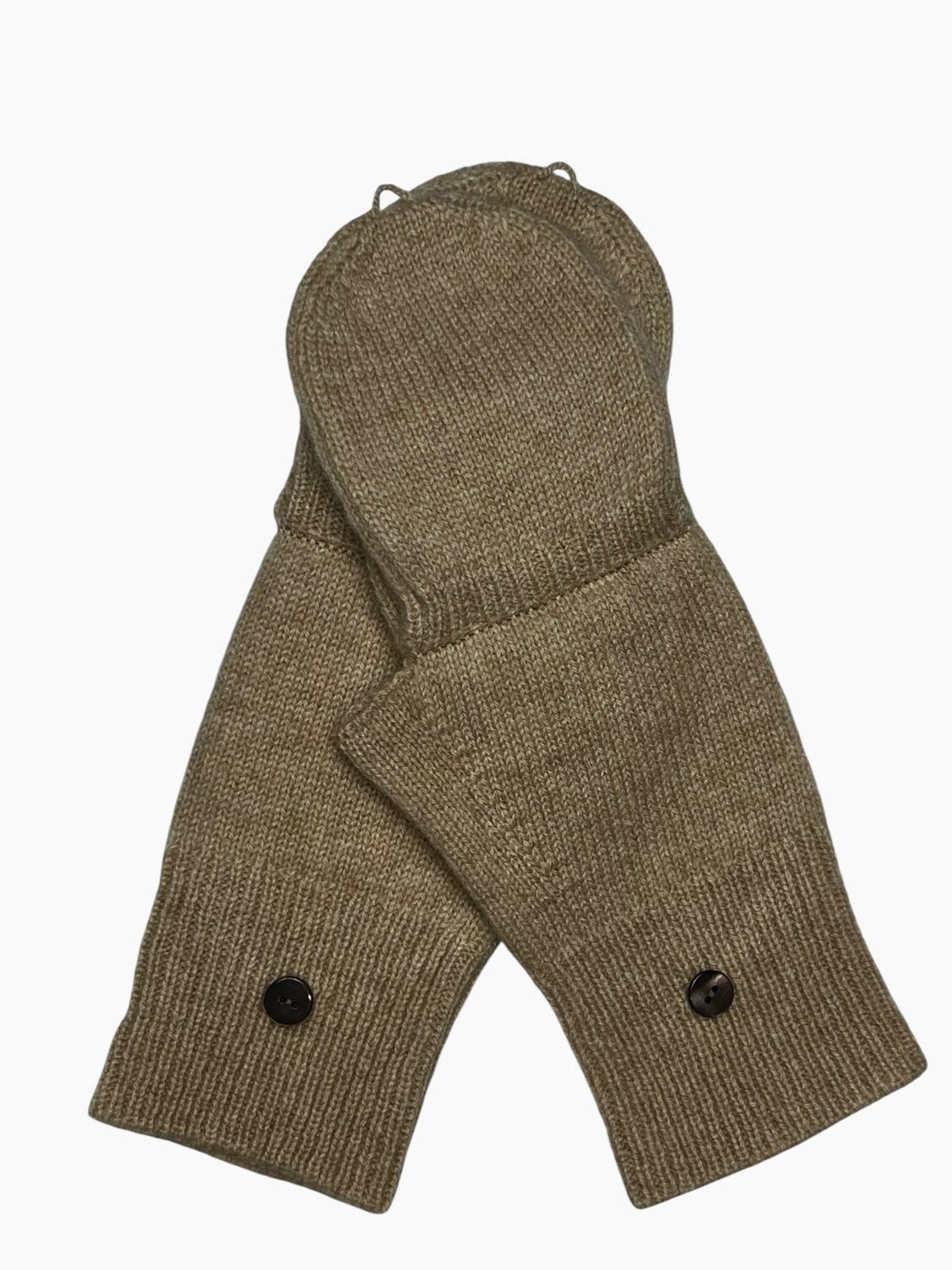 GB-Astrid, Kleur: beige