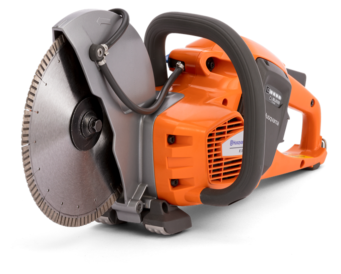 Husqvarna Battery Power Circular Saw Package