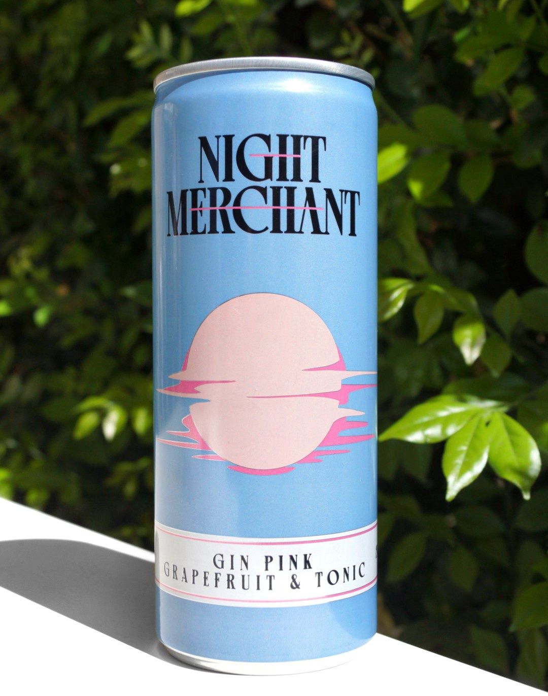 Night Merchant Gin Pink Grapefruit &amp; Tonic