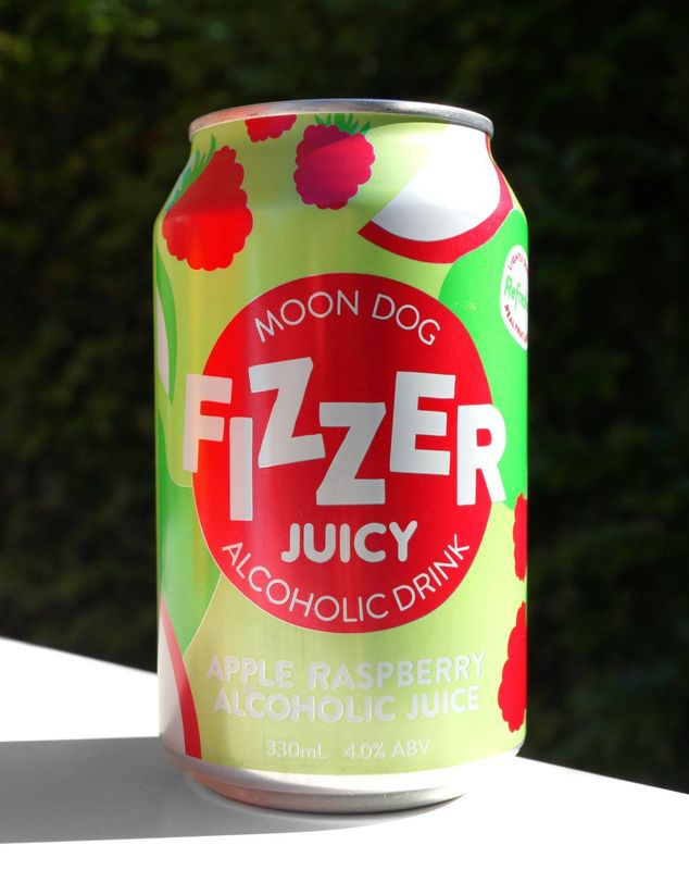 Moon Dog Fizzer Juicy Apple Raspberry Alcoholic Juice