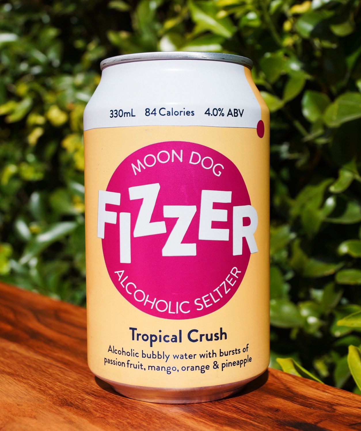 Moon Dog Fizzer Tropical Crush Seltzer