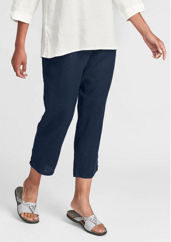 Pocketed Ankle Pant