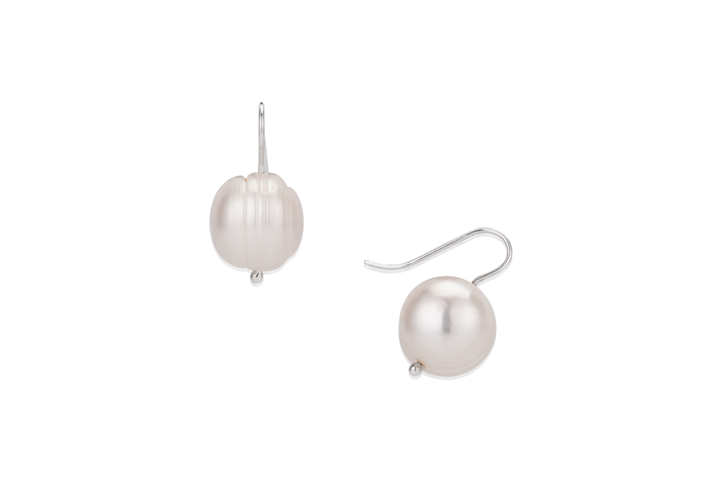 Circle Pearl Dangles