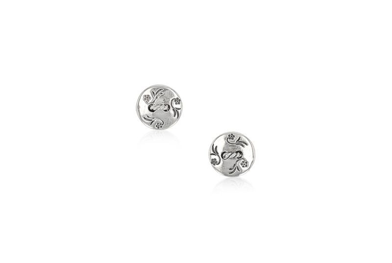 Button Earstuds