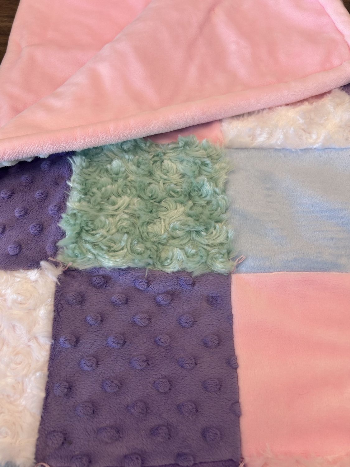 Handmade Blanket 2, Colour: Pink