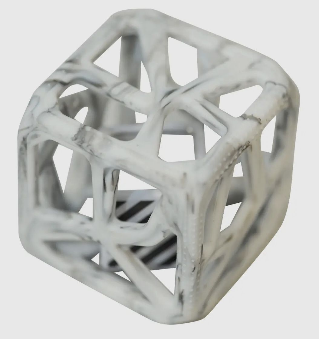 Chew Cube Marble Grey
